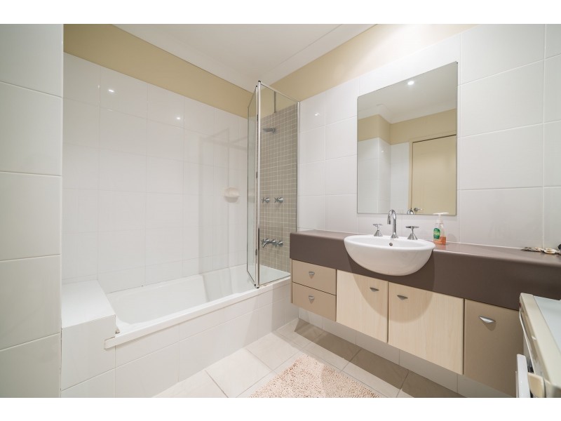 11/1-15 Geraldton Drive, Robina QLD 4226