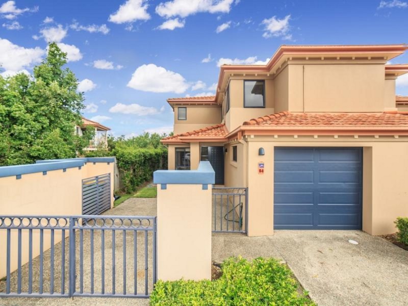 64/4 University Drive, Robina QLD 4226