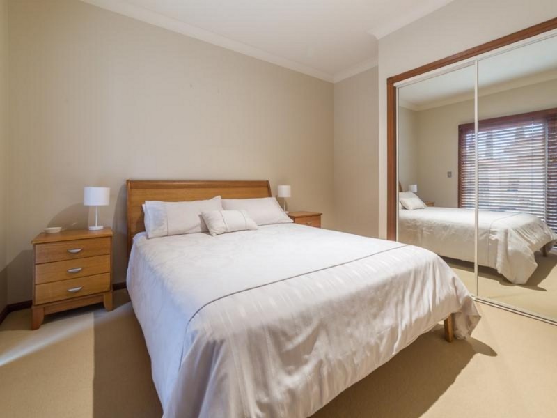 14 Bergamo Drive, Varsity Lakes QLD 4227