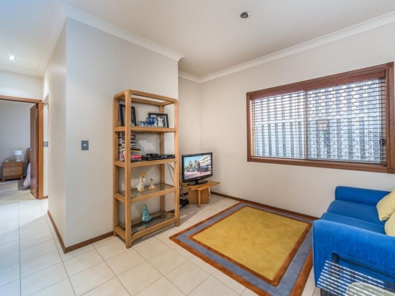 14 Bergamo Drive, Varsity Lakes QLD 4227