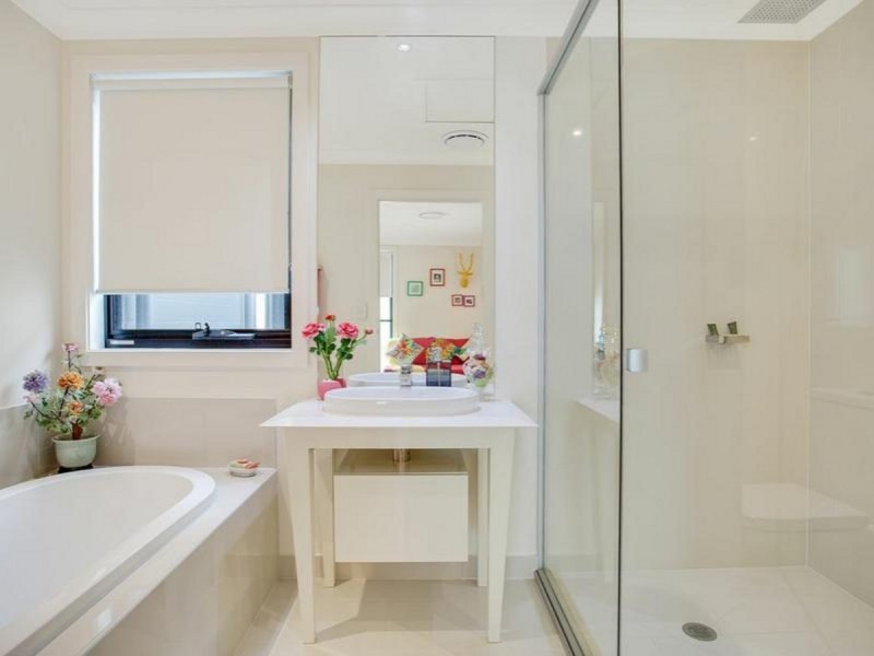 24 Peninsula Drive, Robina QLD 4226