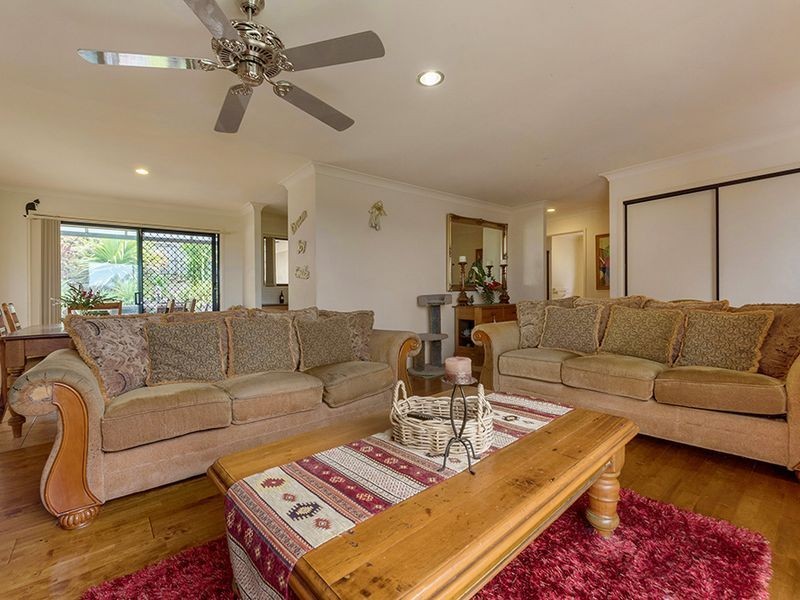 6 Angelia Lane, Merrimac QLD 4226