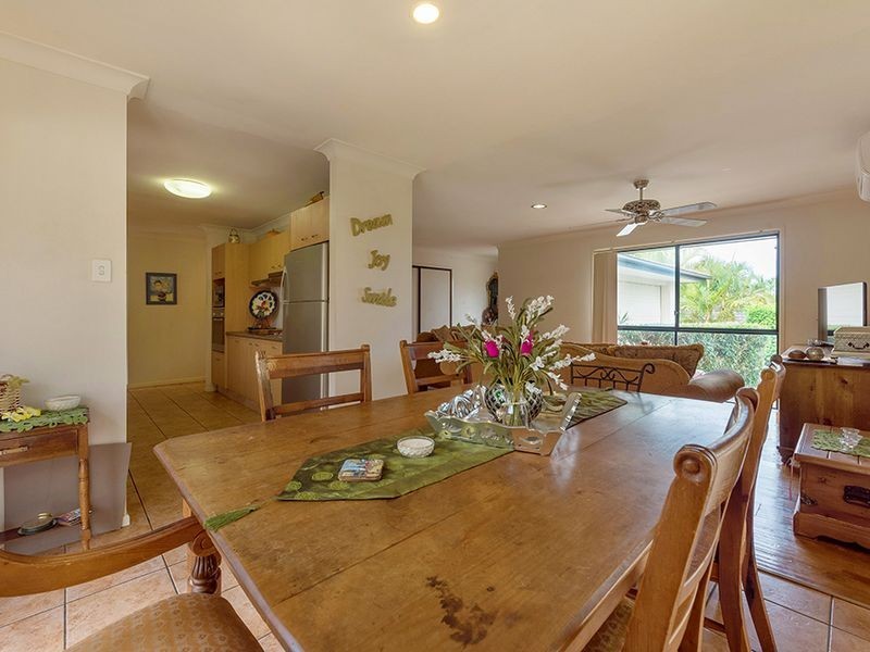 6 Angelia Lane, Merrimac QLD 4226