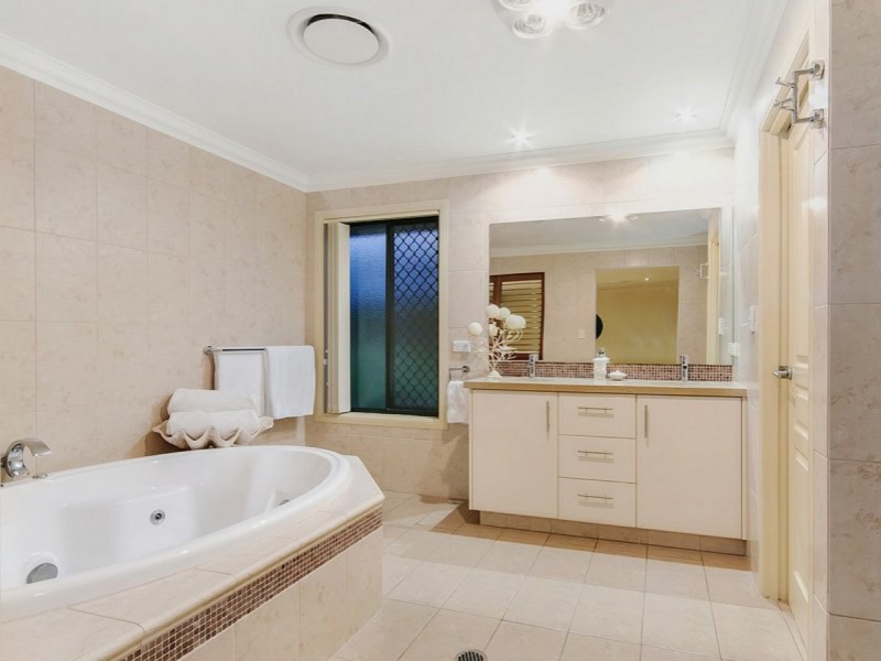 191 Glenmore Drive, Bonogin QLD 4213