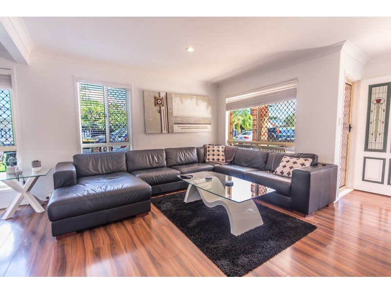 Varsity Lakes QLD 4227