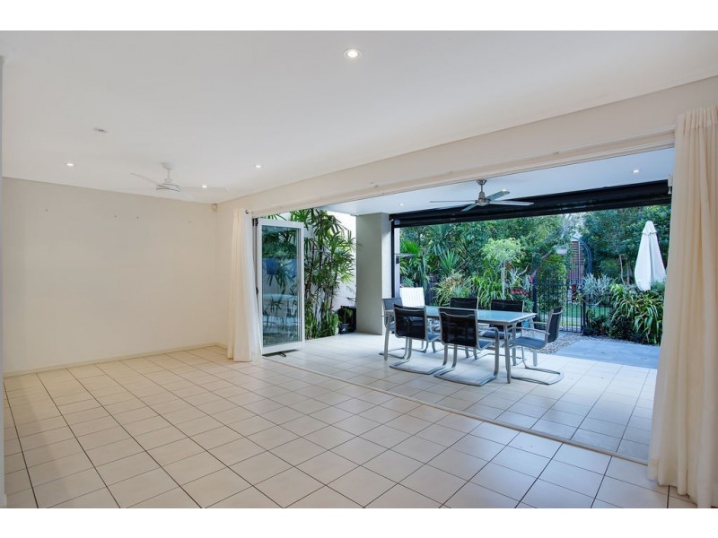 39 Riverwalk Avenue, Robina QLD 4226