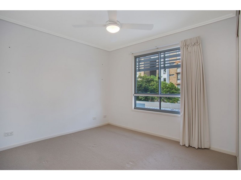 39 Riverwalk Avenue, Robina QLD 4226