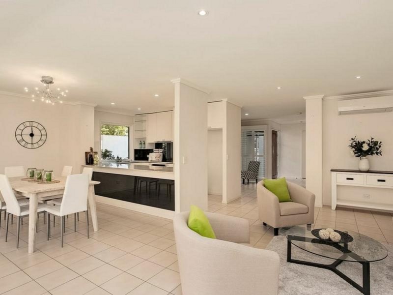 45 Riverwalk Avenue, Robina QLD 4226