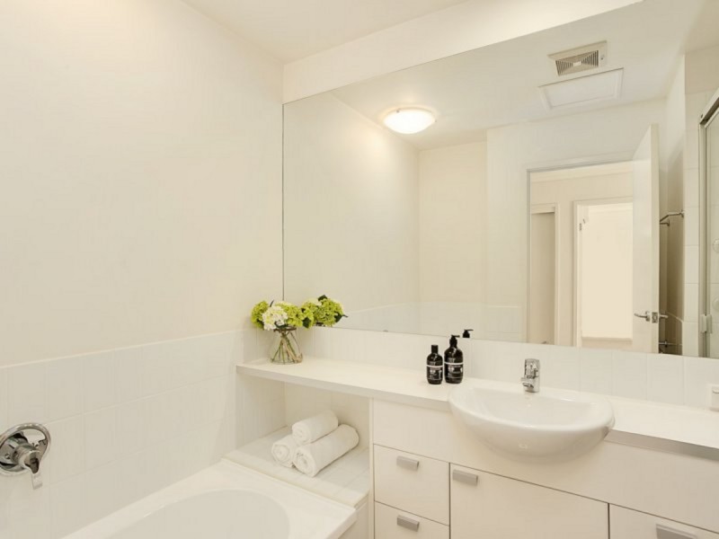 45 Riverwalk Avenue, Robina QLD 4226