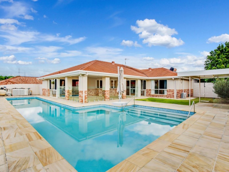 5 Olympus Drive, Robina QLD 4226