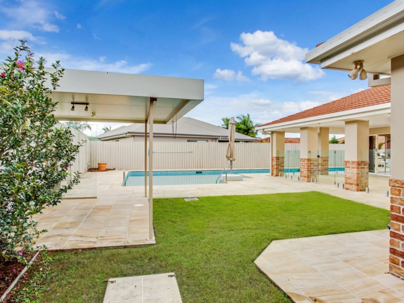 5 Olympus Drive, Robina QLD 4226