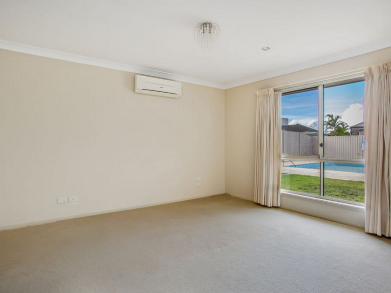 5 Olympus Drive, Robina QLD 4226