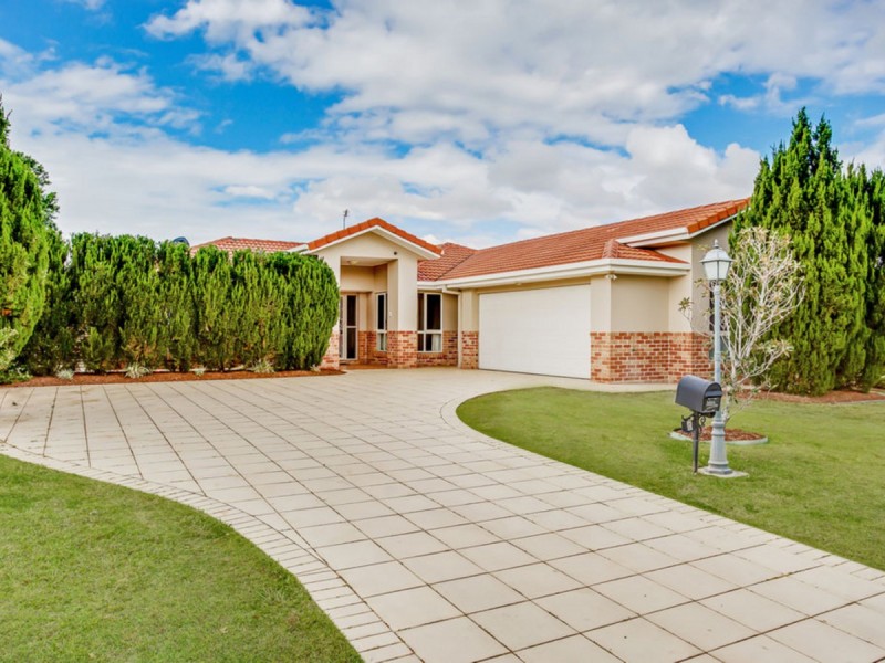 5 Olympus Drive, Robina QLD 4226