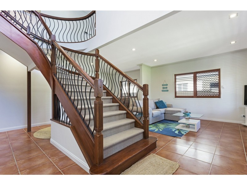 23 Riviera Road, Miami QLD 4220