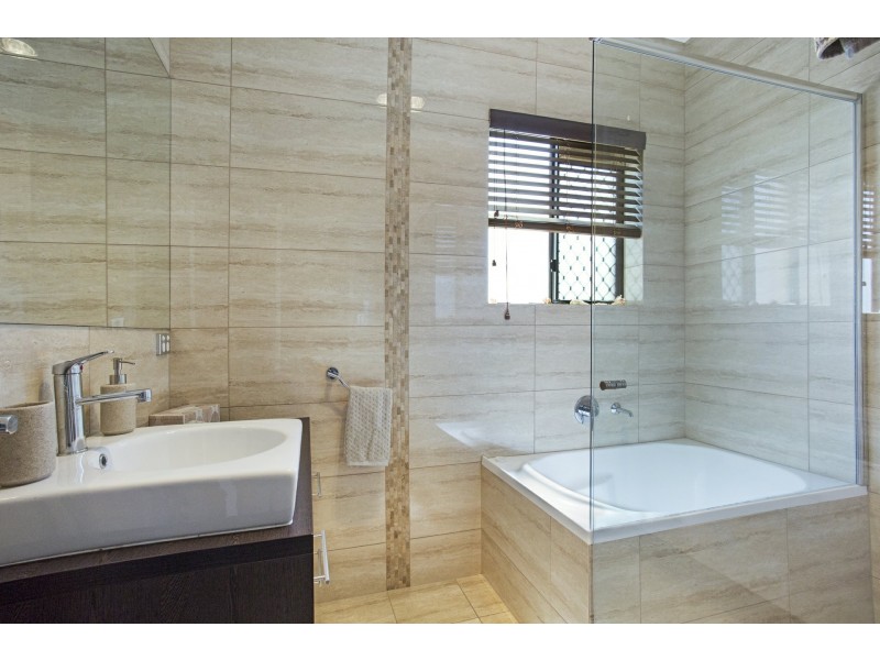 23 Riviera Road, Miami QLD 4220