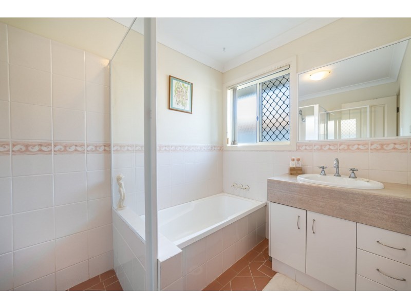 36 Cedarwood Crescent, Robina QLD 4226