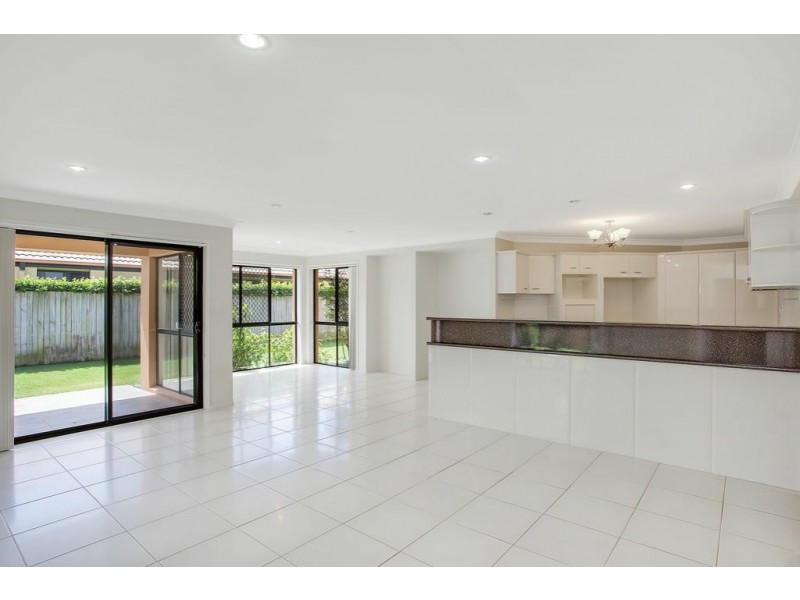 30 Shoalwater Court, Burleigh Waters QLD 4220