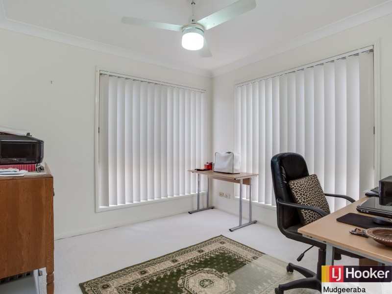 1/77 Kincaid Drive, Highland Park QLD 4211