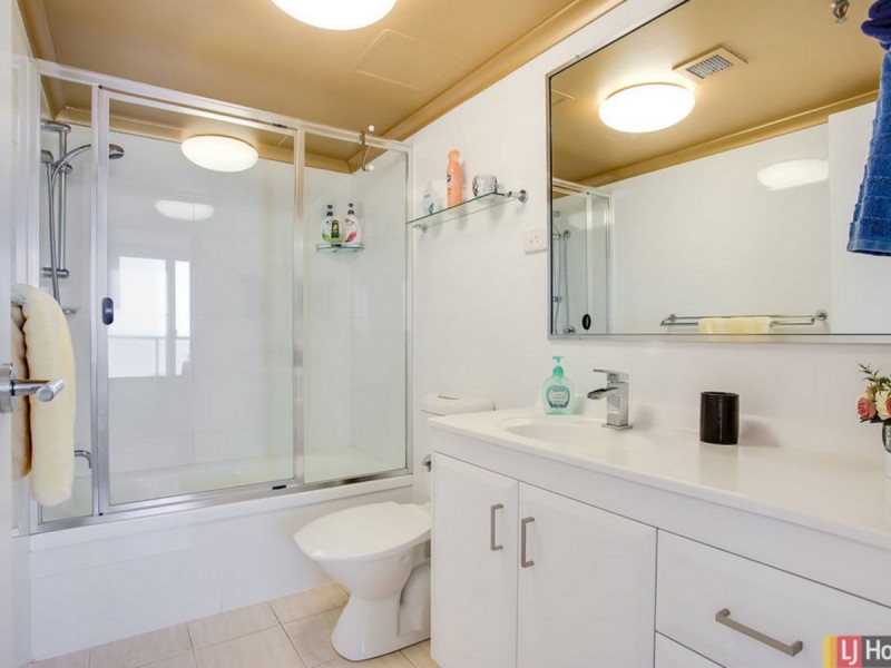 9B/5 Clifford Street, Surfers Paradise QLD 4217