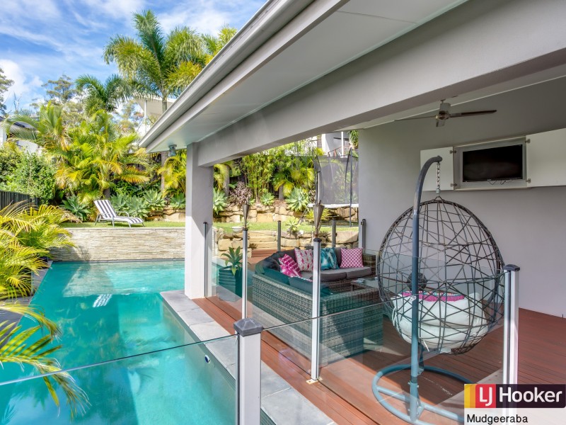 19 Worchester Terrace, Reedy Creek QLD 4227