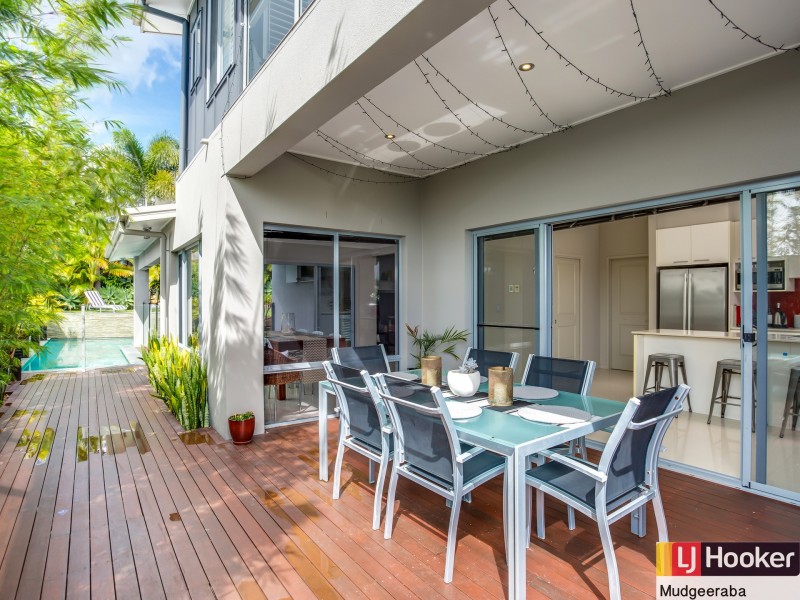 19 Worchester Terrace, Reedy Creek QLD 4227