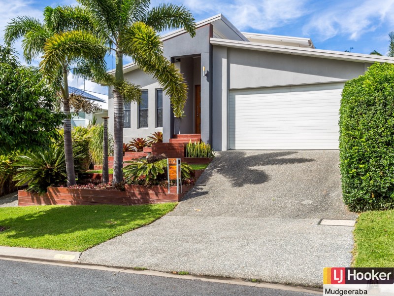 19 Worchester Terrace, Reedy Creek QLD 4227