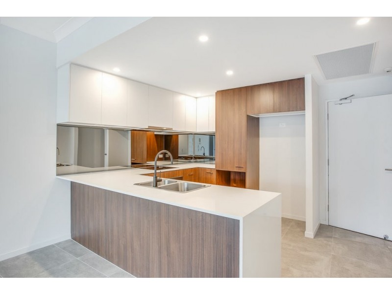 3115/397 Christine Avenue, Varsity Lakes QLD 4227