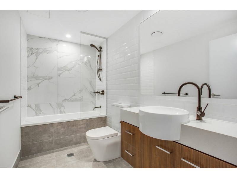 3115/397 Christine Avenue, Varsity Lakes QLD 4227