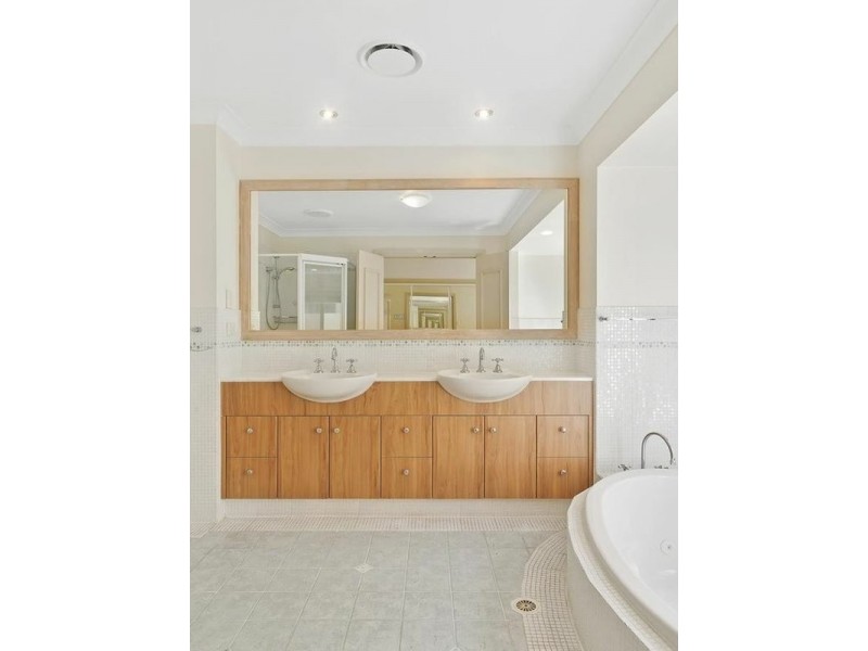 74 Concord Circuit, Robina QLD 4226