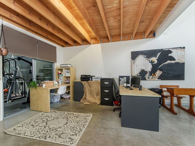 4 Watts Drive, Varsity Lakes QLD 4227