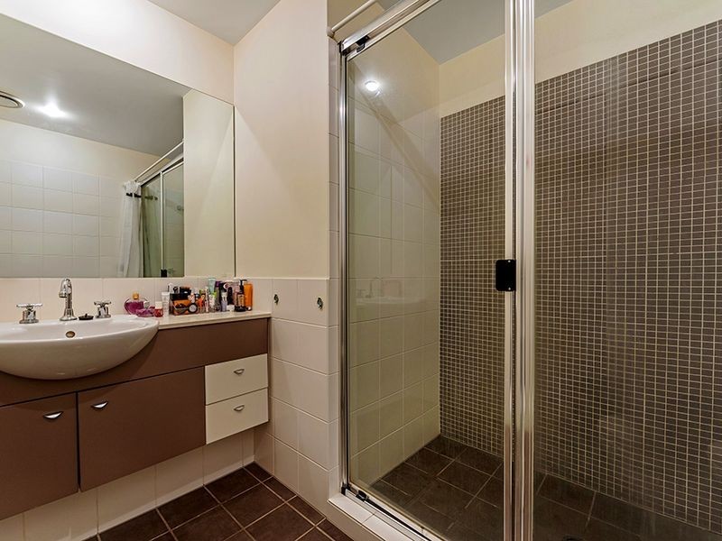 31/19 Carina Peak Drive, Varsity Lakes QLD 4227