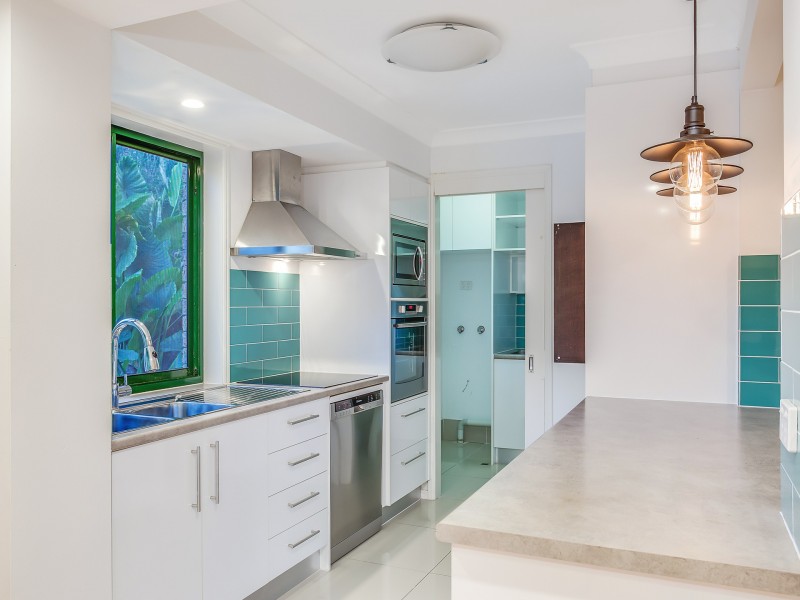 3/1 Karri Court, Burleigh Heads QLD 4220