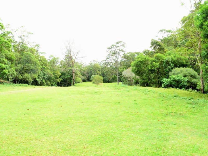 653 Bonogin Road, Bonogin QLD 4213
