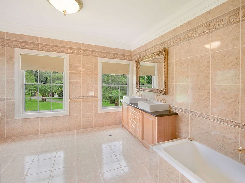 3 Manuka Road, Mudgeeraba QLD 4213