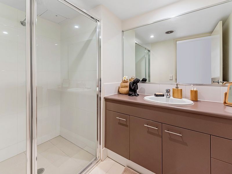 Robina QLD 4226