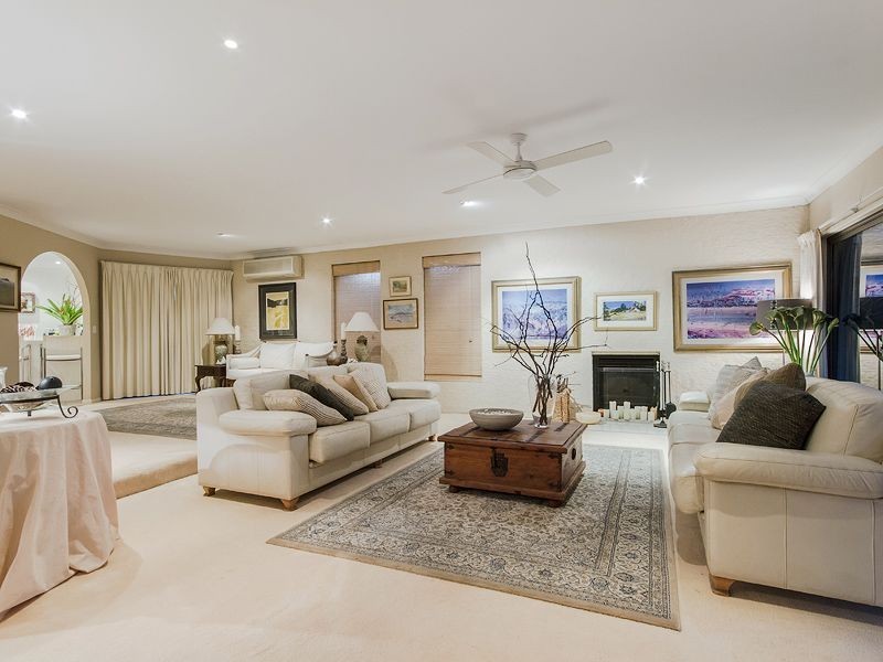 187 Markeri Street, Mermaid Waters QLD 4218