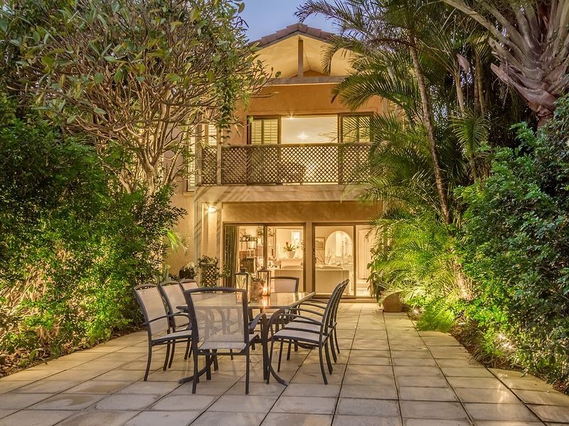 187 Markeri Street, Mermaid Waters QLD 4218