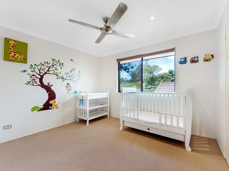 1/145 Government Road, Labrador QLD 4215