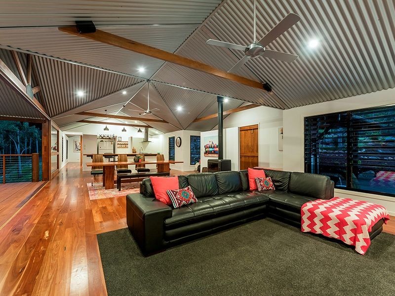 204 Carrington Road, Bonogin QLD 4213