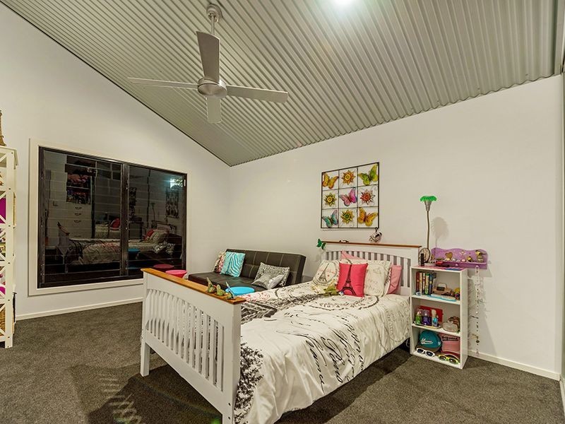 204 Carrington Road, Bonogin QLD 4213