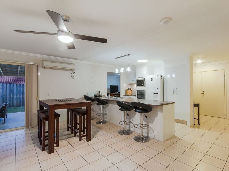 9 Leicester Terrace, Mudgeeraba QLD 4213