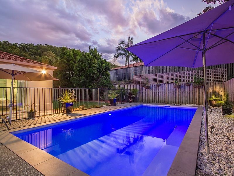 9 Leicester Terrace, Mudgeeraba QLD 4213