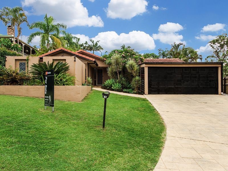 10 Oakmont Street, Robina QLD 4226