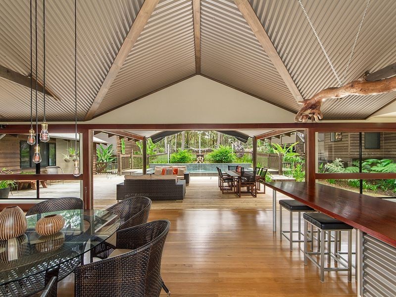 5 Tahlia Court, Bonogin QLD 4213