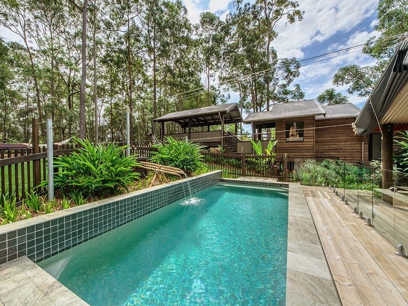 5 Tahlia Court, Bonogin QLD 4213