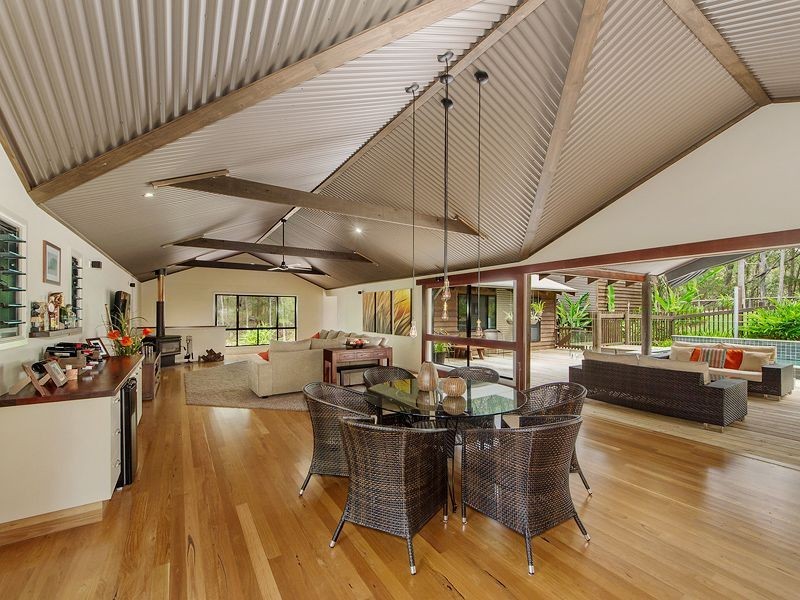 5 Tahlia Court, Bonogin QLD 4213