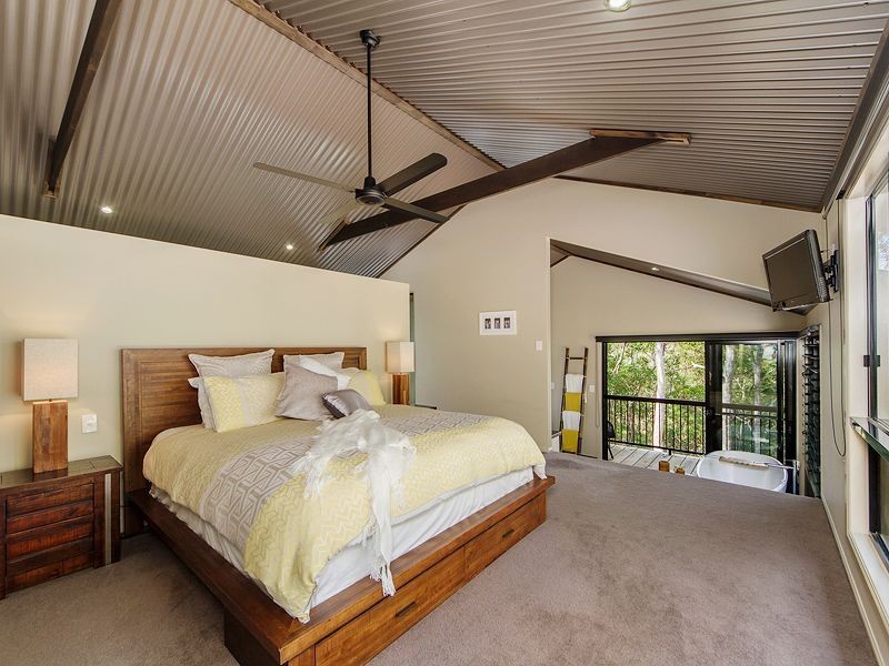 5 Tahlia Court, Bonogin QLD 4213