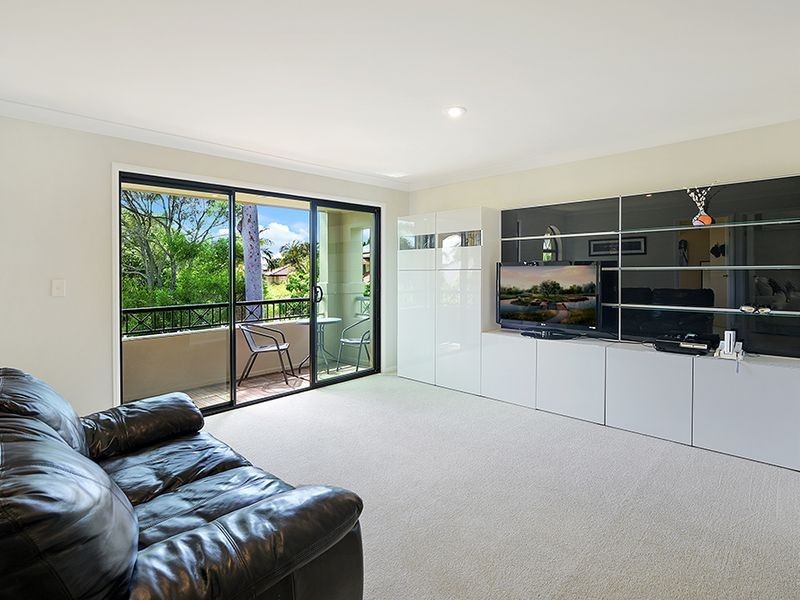 1 Anglesea Court, Robina QLD 4226