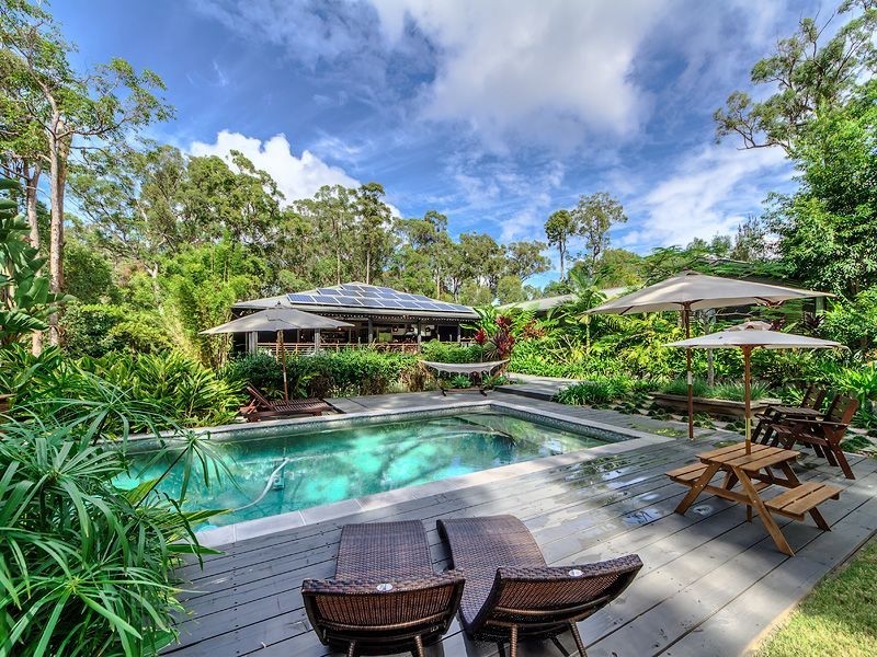 6 Ridgeview Crescent, Bonogin QLD 4213