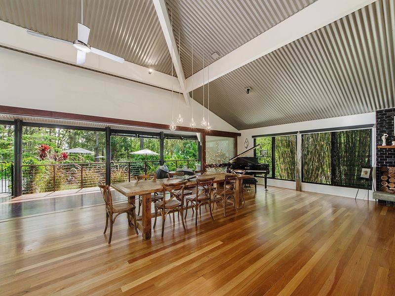6 Ridgeview Crescent, Bonogin QLD 4213